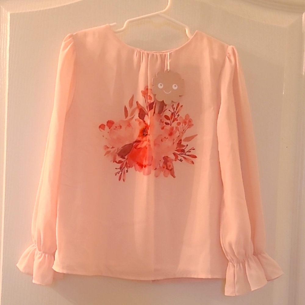 New Patashou High-End  Longsleeves Dressy Pink Floral Kids Blouse with Tags.